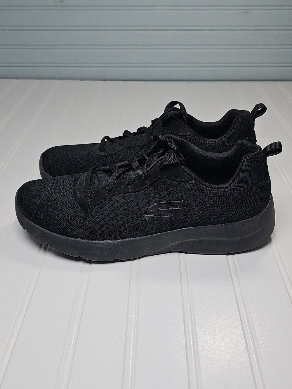 Skechers‎ Black Dynamite Memory Foam Sneaker Women's Size 10